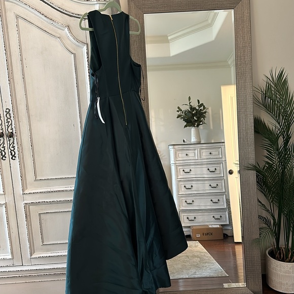 NWT Calvin Klein High Low Gown - Picture 8 of 8